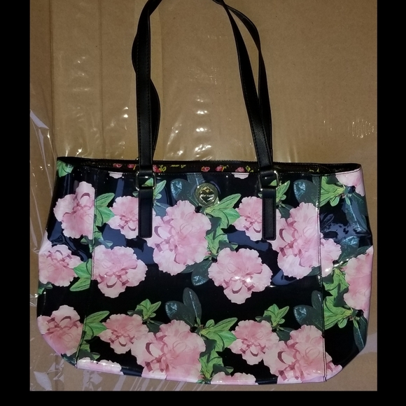 Betsey Johnson tote - Picture 1 of 8